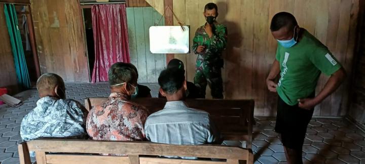  Satgas TMMD 110 Bojonegoro Gelar Sekolah Singkat Bagi Lansia